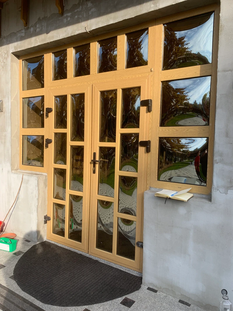 Restabilirea geometriei ușii de la intrare